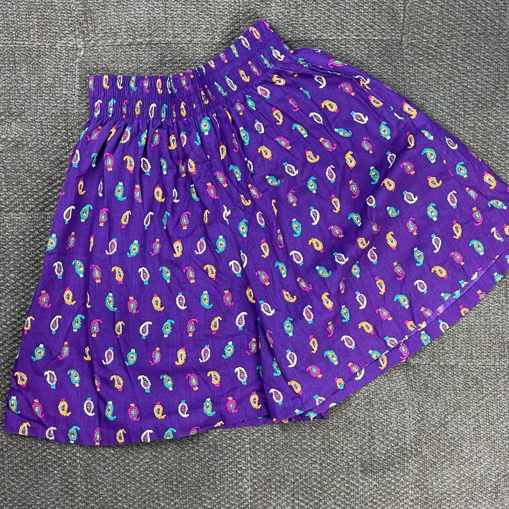 Vintage 80s 90s Purple Paisley Print Pull On High Waisted Soft Shorts